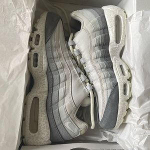 BRAND NEW Nike air max 95